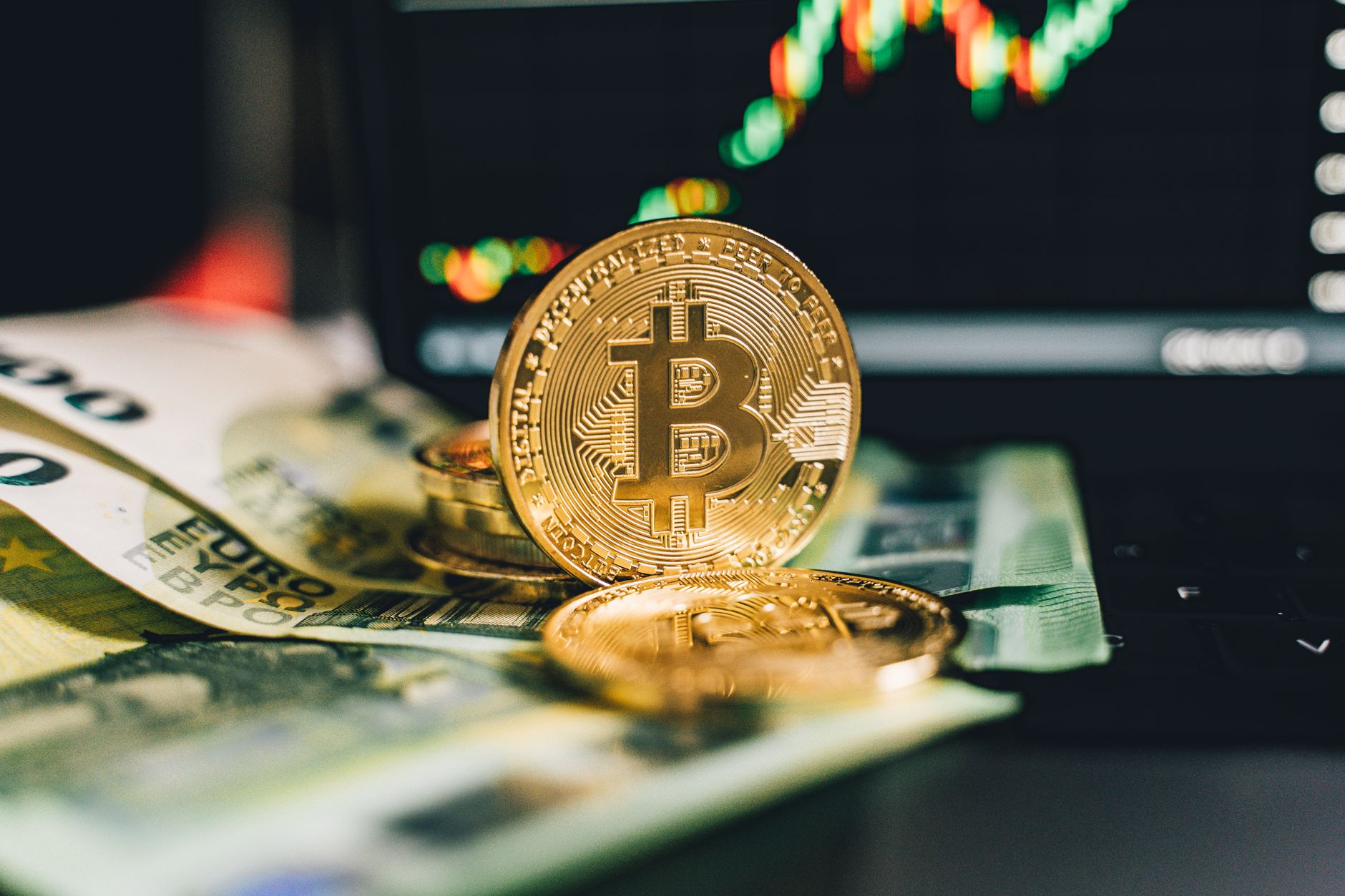 Bitcoin ETF flows
